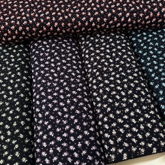 Çıtır Çiçekli Viskon Kumaşlar