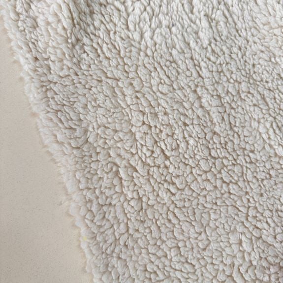 Bej Kuzu Tüyü Peluş