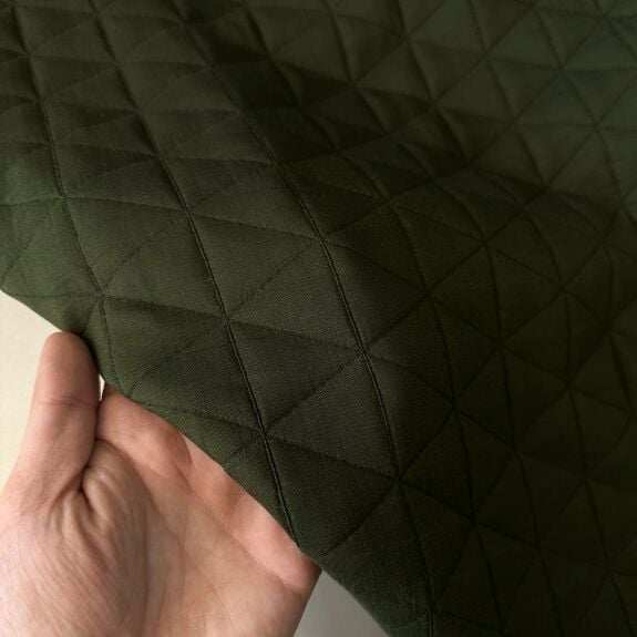 Haki Basel Dokuma Kapitone