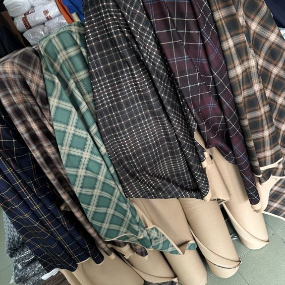 Kareli Süet Kumaşlar