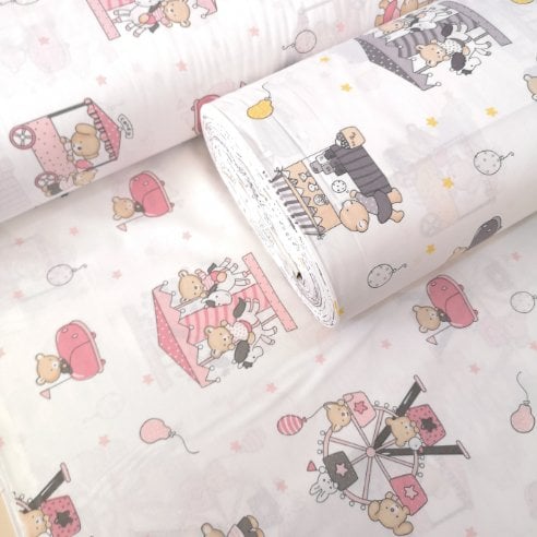 Dönme Dolaptaki Ayıcıklar Poplin Kumaş