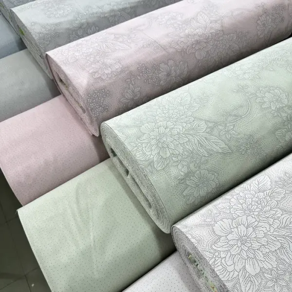 Daldaki Güller Poplin Kumaş