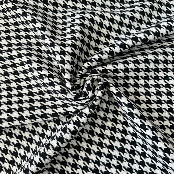 Siyah Kazayağı Şanel Kumaş