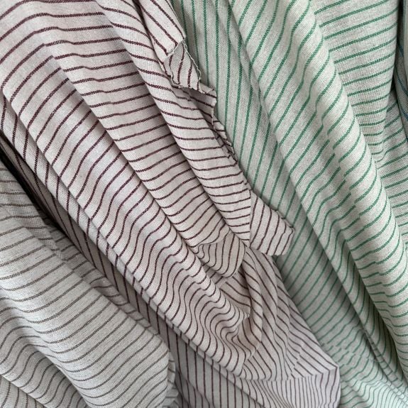 Çizgili Keten Kumaşlar