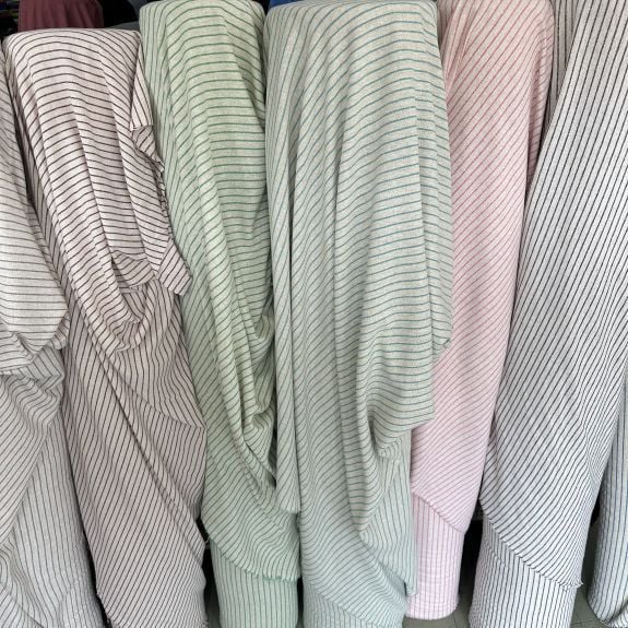 Çizgili Keten Kumaşlar