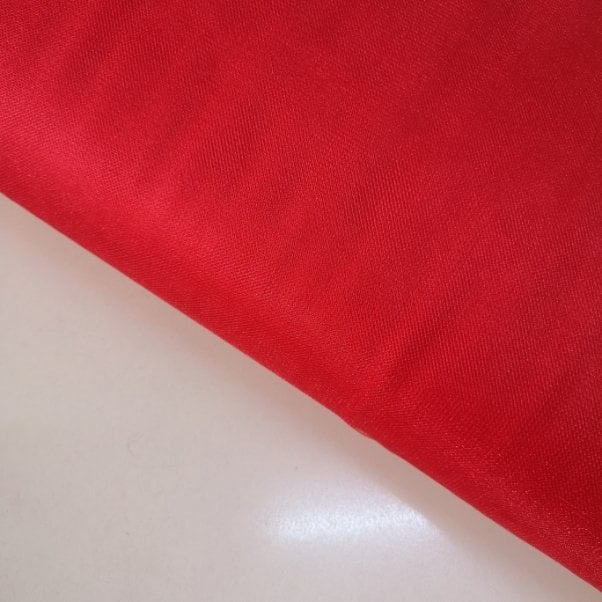 Kırmızı Kristal Tül