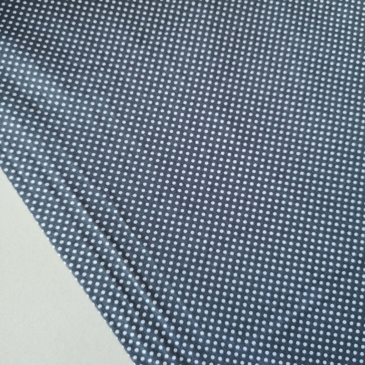 Puanlı Poplin Kumaşlar Füme