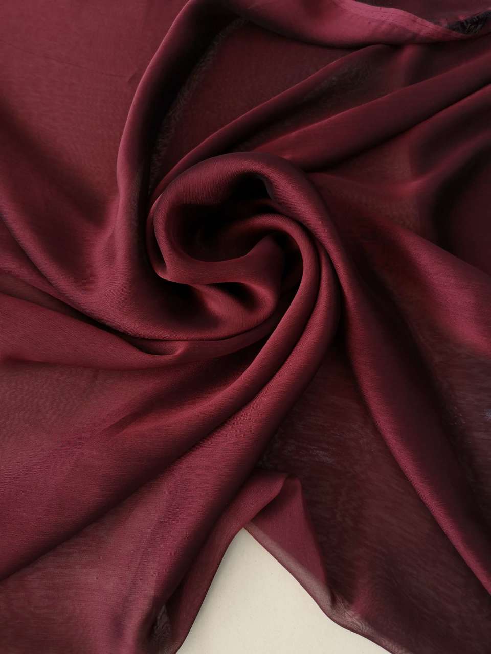 Bordo Janjanlı Şifon