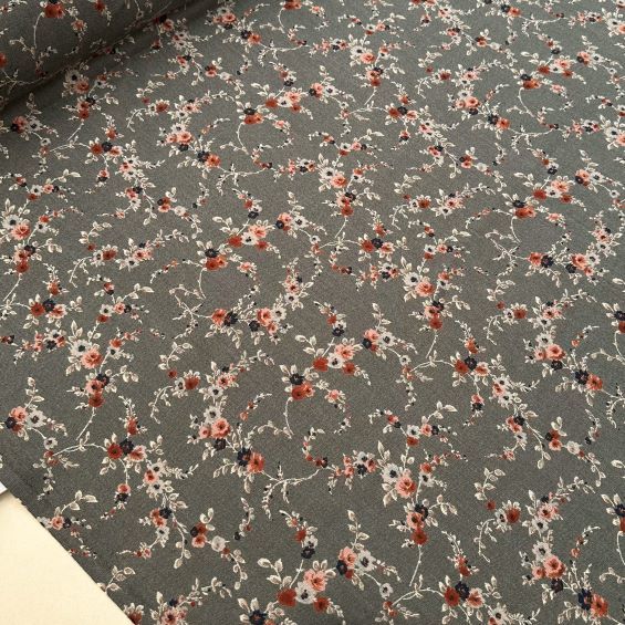 Minik Çiçekli Yün Angor Yeşil