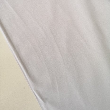 Bej Poplin (akfil)