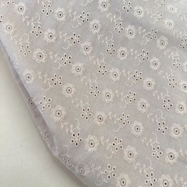 Bej Papatyalı Fisto Kumaş