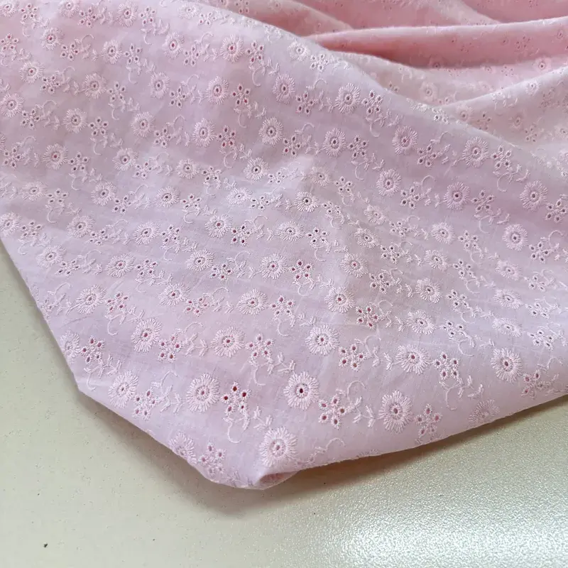 Pembe Papatyalı Fisto Kumaş