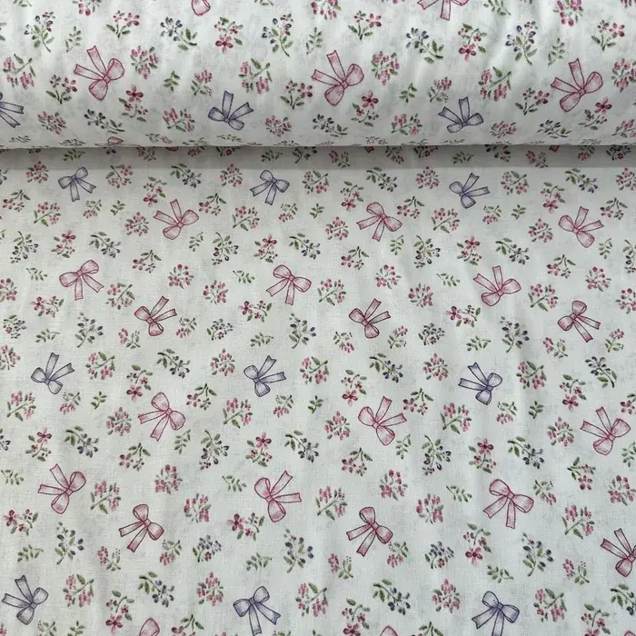 Fiyonklar Poplin Kumaş Beyaz