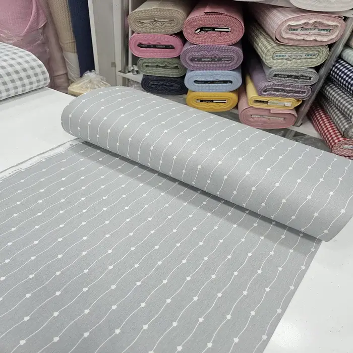 Gri Giz Peçvörk Poplin Kumaş 4