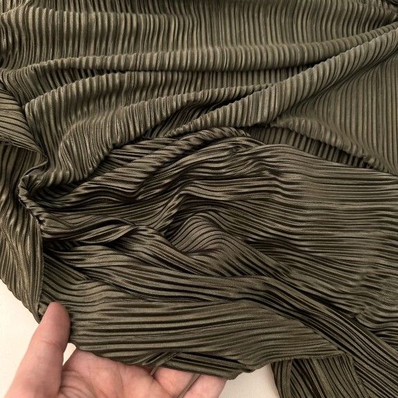 Yağ Yeşili Piliseli Kumaş