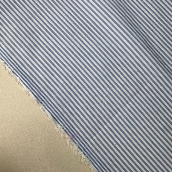 Mavi İnce Çizgili Poplin Kumaş