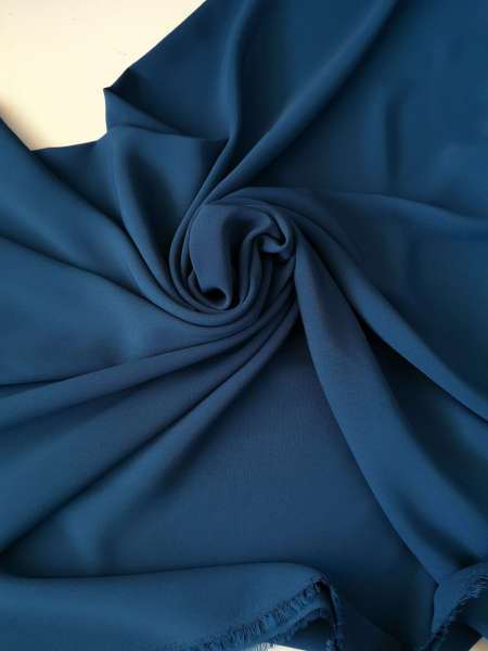 Petrol Mavisi Medine İpeği