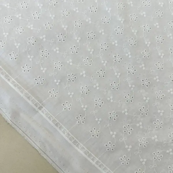 Güneş Desen Fisto Kumaş Beyaz