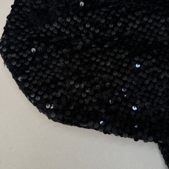 Siyah Pullu Kadife Kumaş