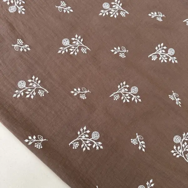 Massimi Nakışlı Keten Kahverengi