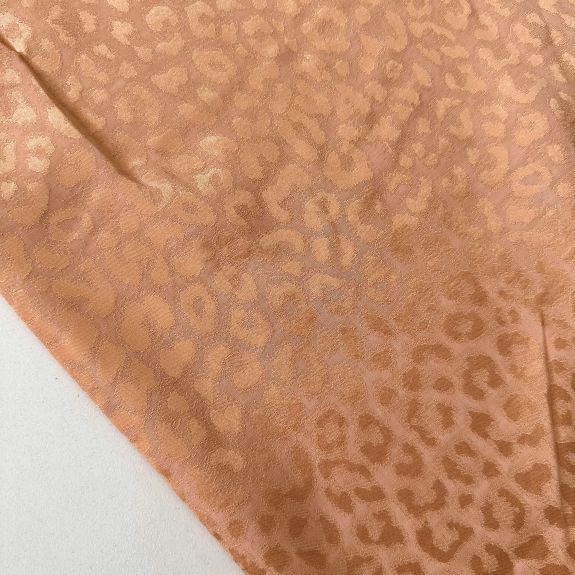 Leopar Desen İpek Jakar Kumaş Camel