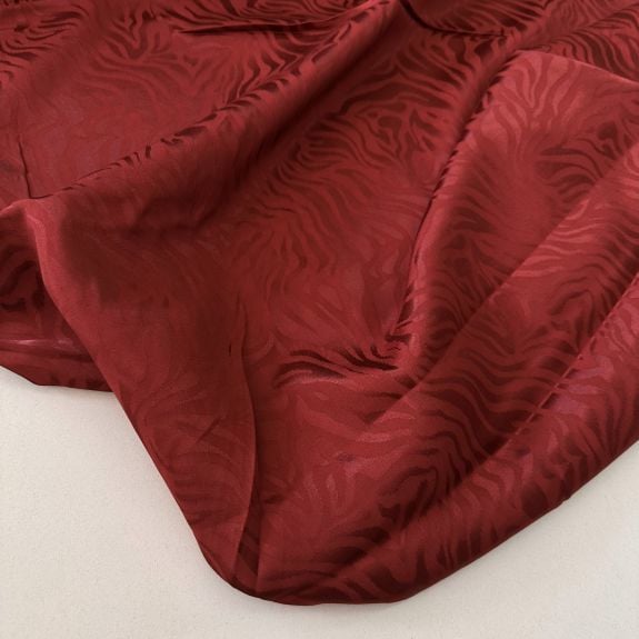 Zebra Desen İpek Jakar Kumaş Bordo