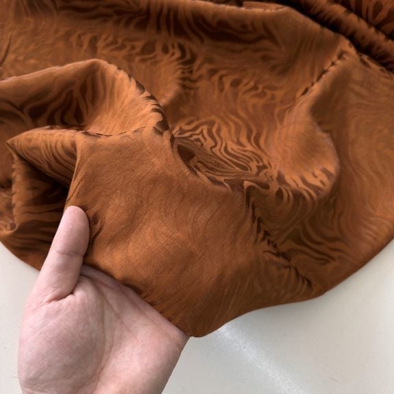 Zebra Desen İpek Jakar Kumaş Bakır