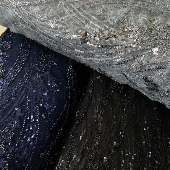 Parlak Pullu Kempis Dantel