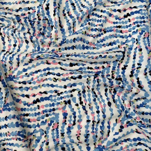 Krem Zemin Yeşil Desen Viskon Kumaş