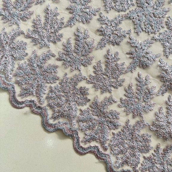 Sim Efektli Yaprak Desenli Fransız Dantel Pudra