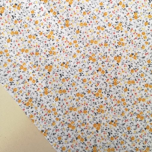 Minik Papatyalar Poplin Kumaş Sarı