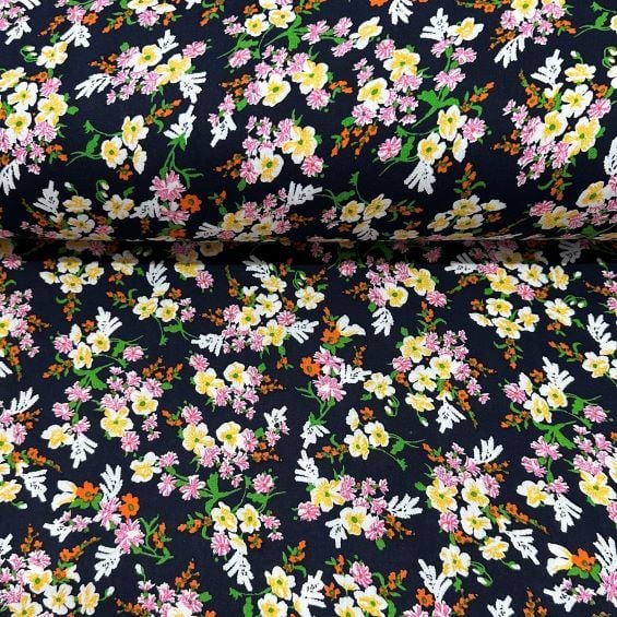 Renkli Papatyalar Viskon Kumaş Pembe