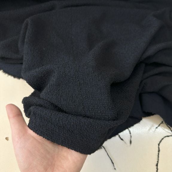 Ponpon Triko ( İğne Kırığı Mevcut)