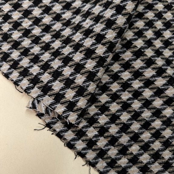 Bej Kaz Ayağı Kumaş