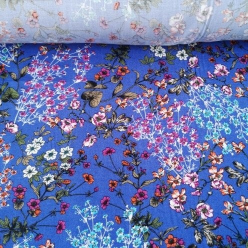 Bahar Çiçekleri Tek En Viskon Kumaş Mavi