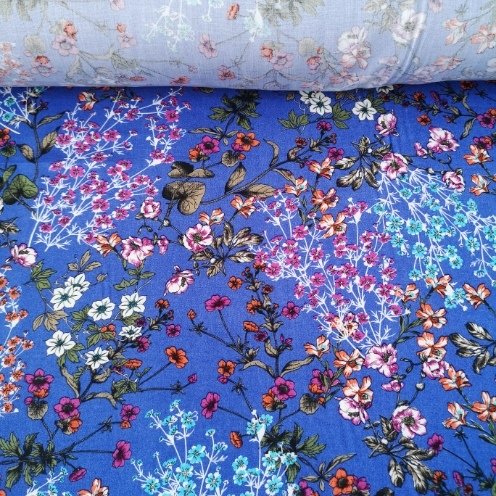 Bahar Çiçekleri Tek En Viskon Kumaş Mavi